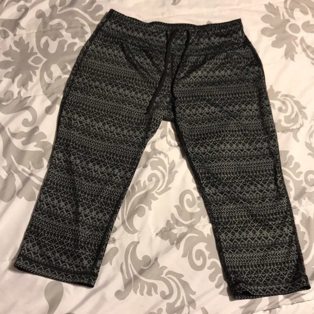 NWOT Danskin Capri